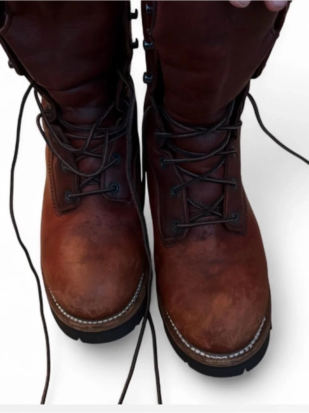 Red Wing Shoes Chestnut Brown Leather Lace-Up Work Boots with Black Collar mens